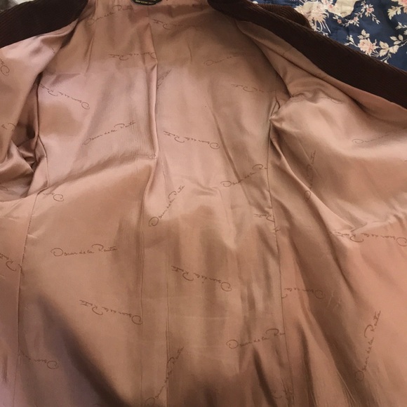Vintage Oscar de la Renta Brown Corduroy Blazer - Picture 6 of 8